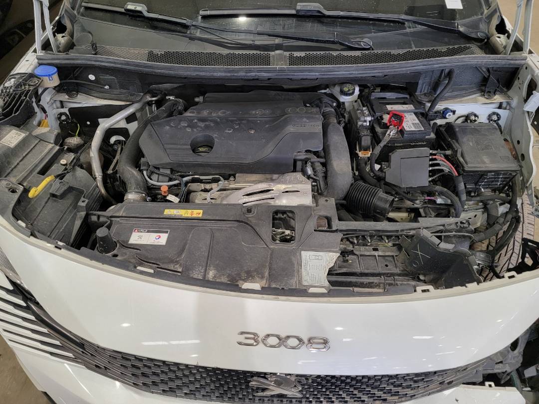 2022 PEUGEOT 3008 — 19228 KM — Lot NS020834 — Main - Marhaba Auctions Used Cars - Image 9