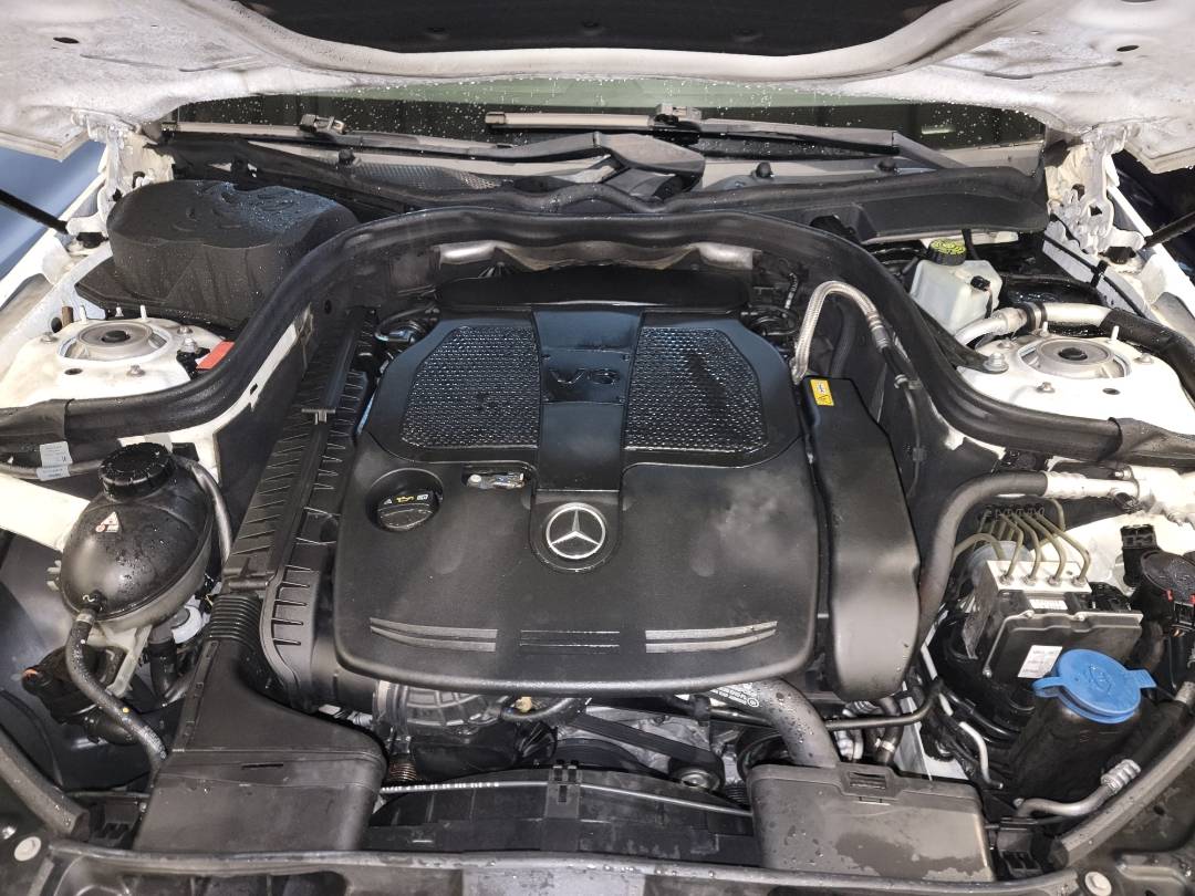 2012 MERCEDES BENZ E 350 — 197948 Miles — Lot 72216753 - Marhaba Auctions Used Cars - Image 7