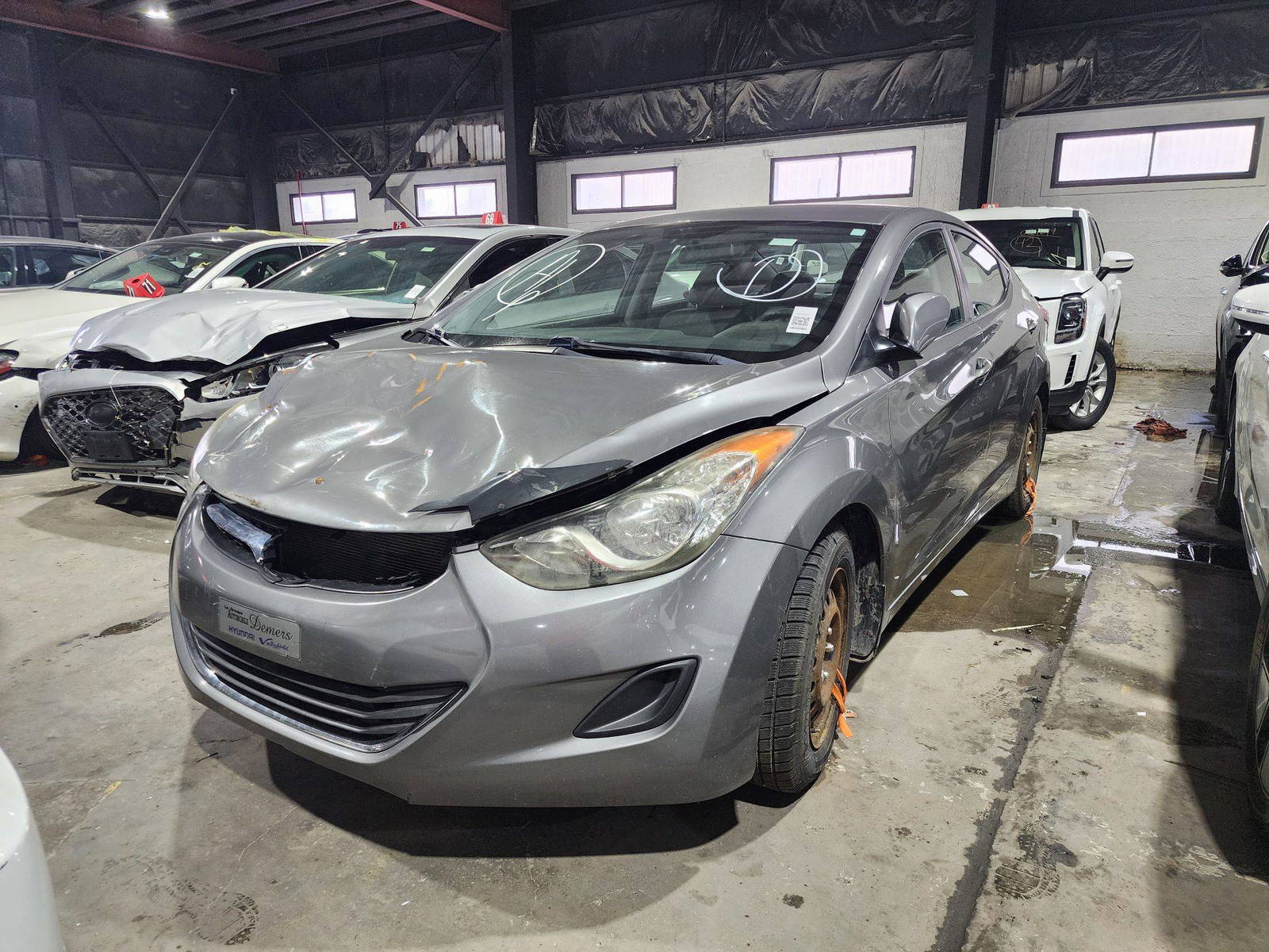 2013 HYUNDAI ELANTRA — 199999 KM — Lot 57059235 — Al Quoz - Marhaba Auctions Used Cars - Image 5