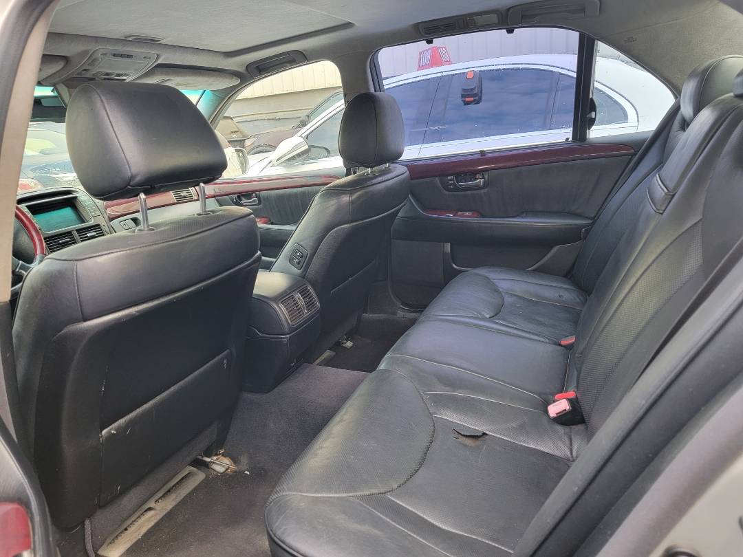 2001 LEXUS LS 430 — 183442 Miles — Lot 023322 — Main - Marhaba Auctions Used Cars - Image 6