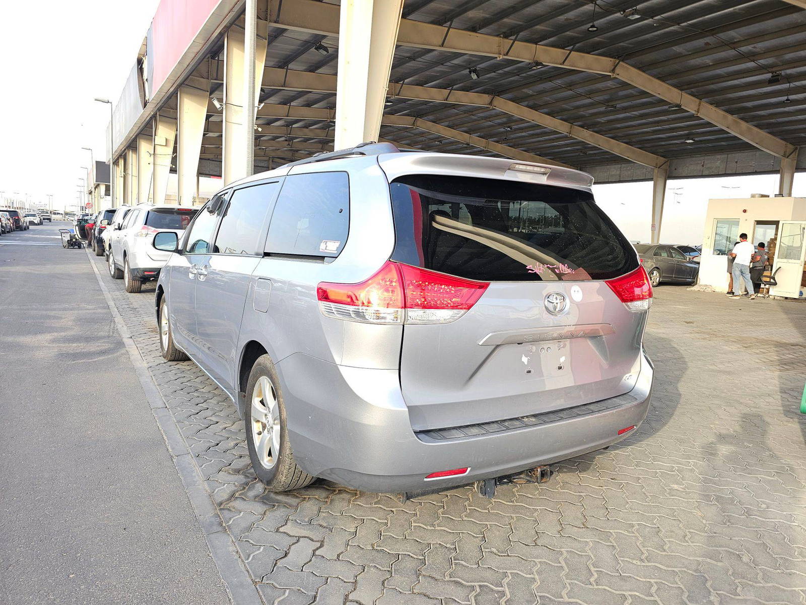 TOYOTA SIENNA 2011 - Marhaba Auction Used Cars - Image 3