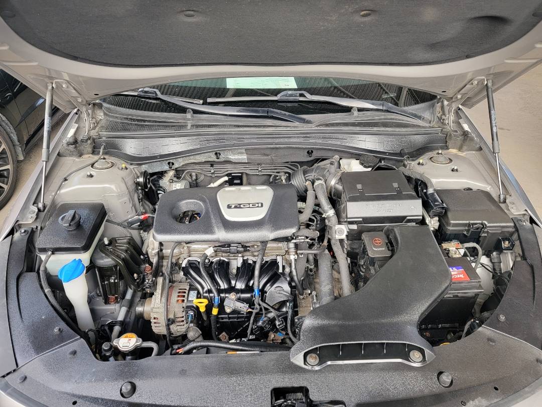 2018 KIA OPTIMA — 138497 Miles — Lot 206645 — Main - Marhaba Auctions Used Cars - Image 9