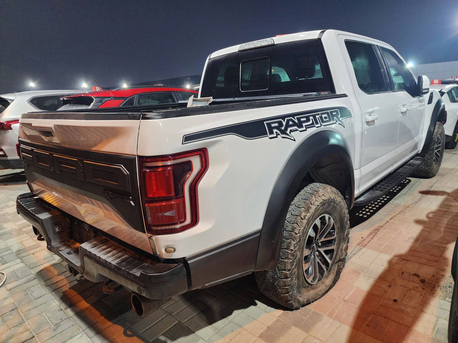 2019 FORD F150 - Raptor — 163893 Miles — Lot 69478445 — Al Sajaa - Marhaba Auctions Used Cars - Image 5