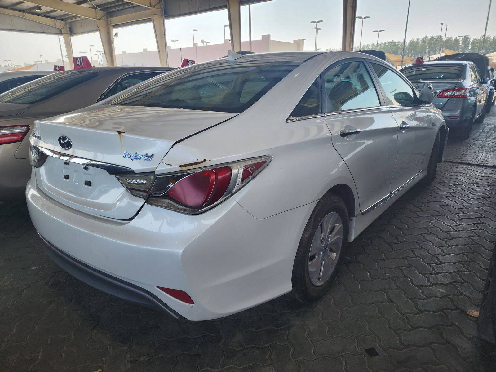 2013 HYUNDAI SONATA — 152099 Miles — Lot 48180784 — Souq - Marhaba Auctions Used Cars - Image 4