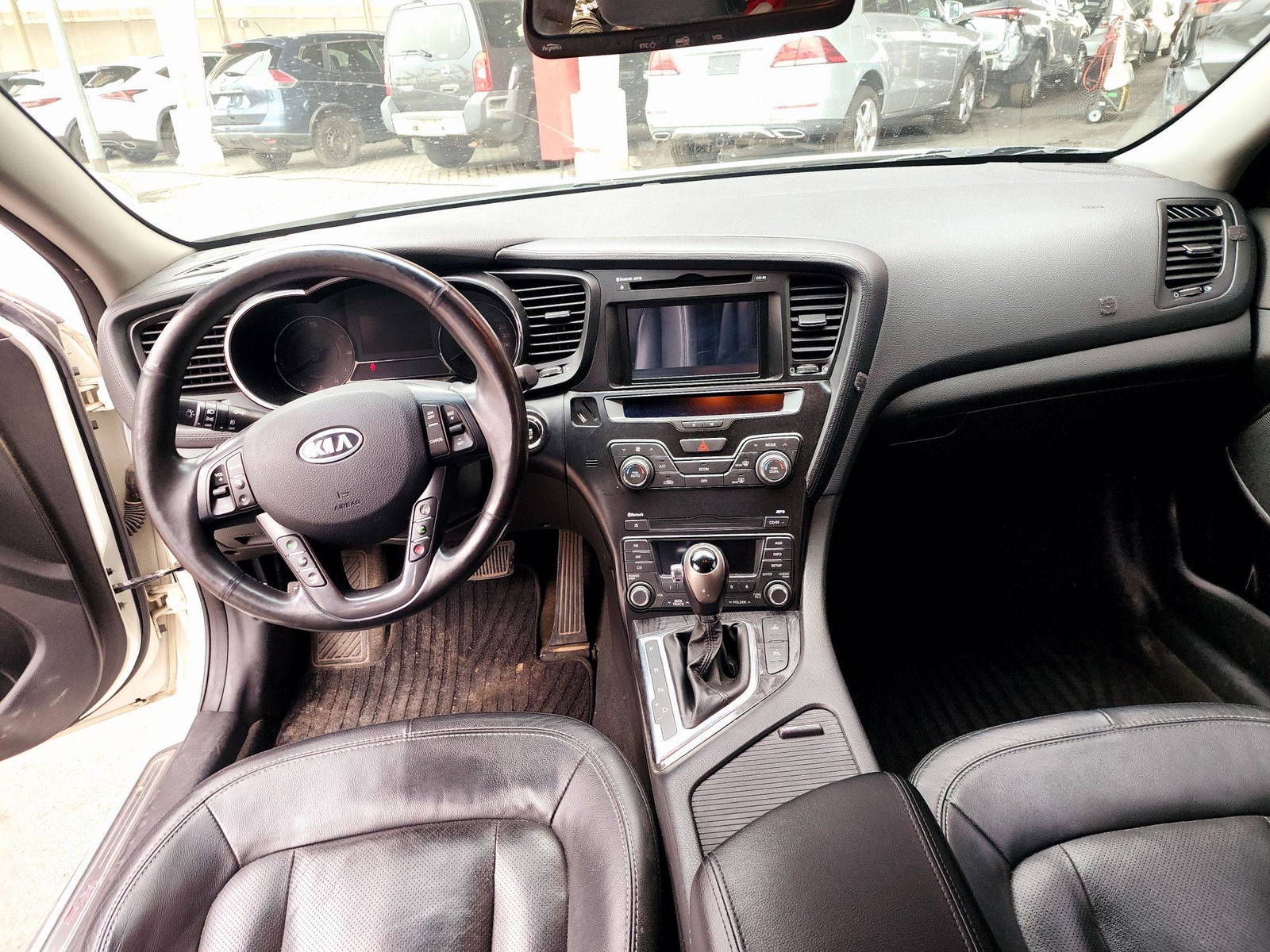 2013 KIA K5 — 151415 KM — Lot BDA013548 — Souq - Marhaba Auctions Used Cars - Image 7