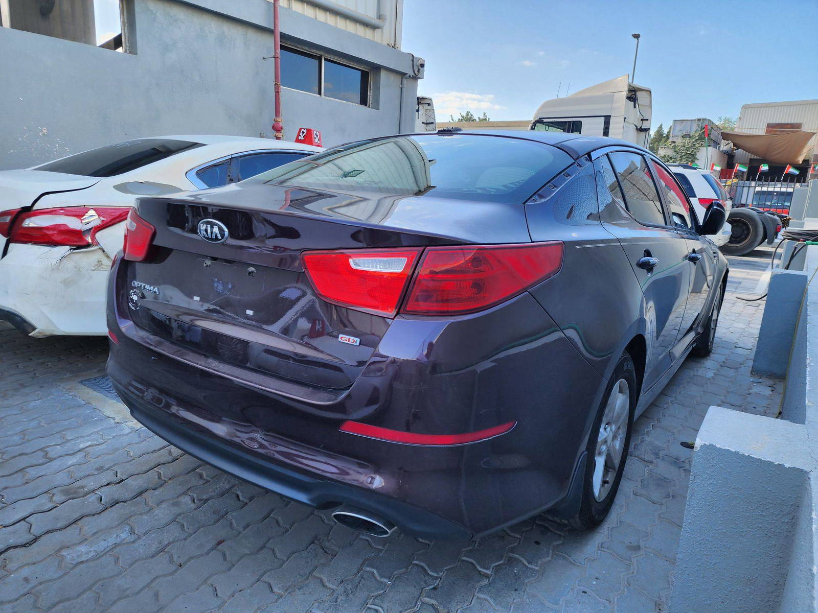 2014 KIA OPTIMA — 135979 Miles — Lot 73994 — Al Quoz - Marhaba Auctions Used Cars - Image 4
