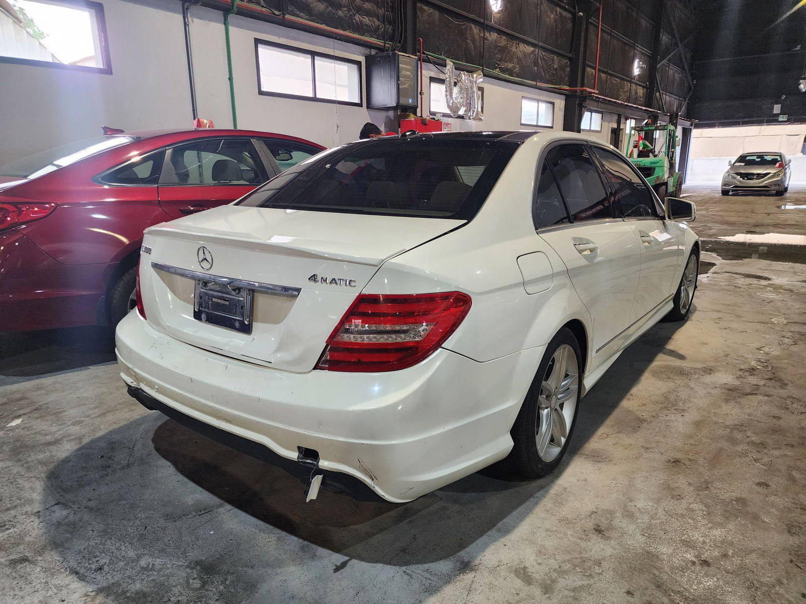 MERCEDES BENZ C300 2012 - Marhaba Auction Used Cars - Image 5
