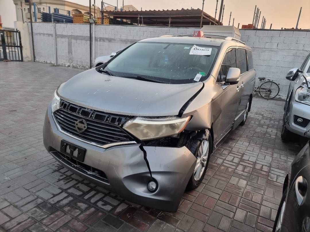 NISSAN QUEST 2012 view 2