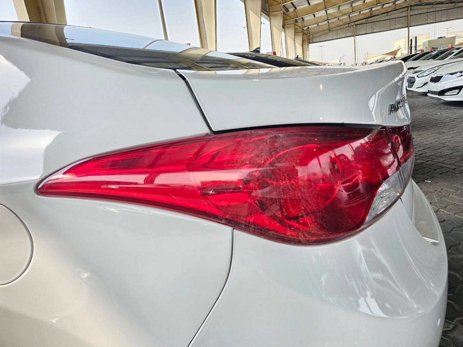 HYUNDAI AVANTE 2011 - Marhaba Auction Used Cars - Image 10