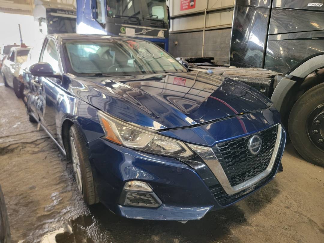 2020 NISSAN ALTIMA — 79635 Miles — Lot 134627 — Main - Marhaba Auctions Used Cars - Image 4