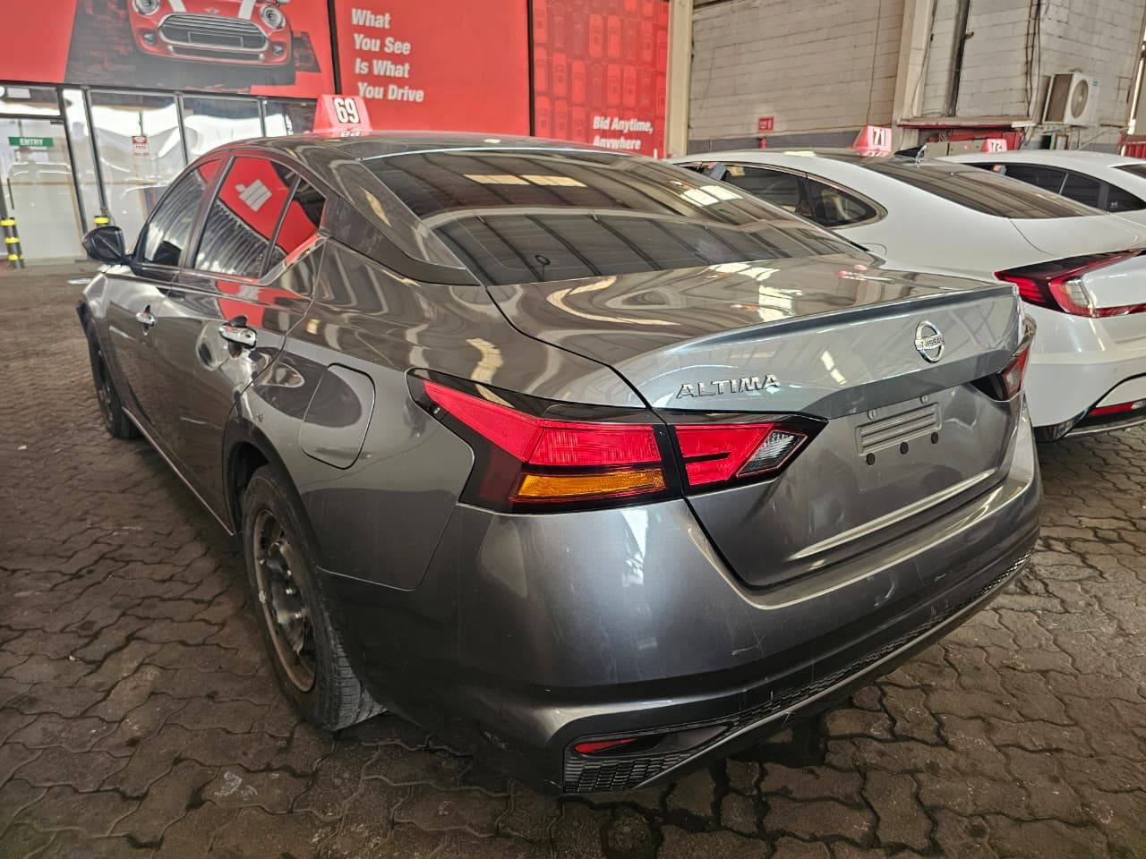 2022 NISSAN ALTIMA — 102298 Miles — Lot 9NN332003 — Souq - Marhaba Auctions Used Cars - Image 5