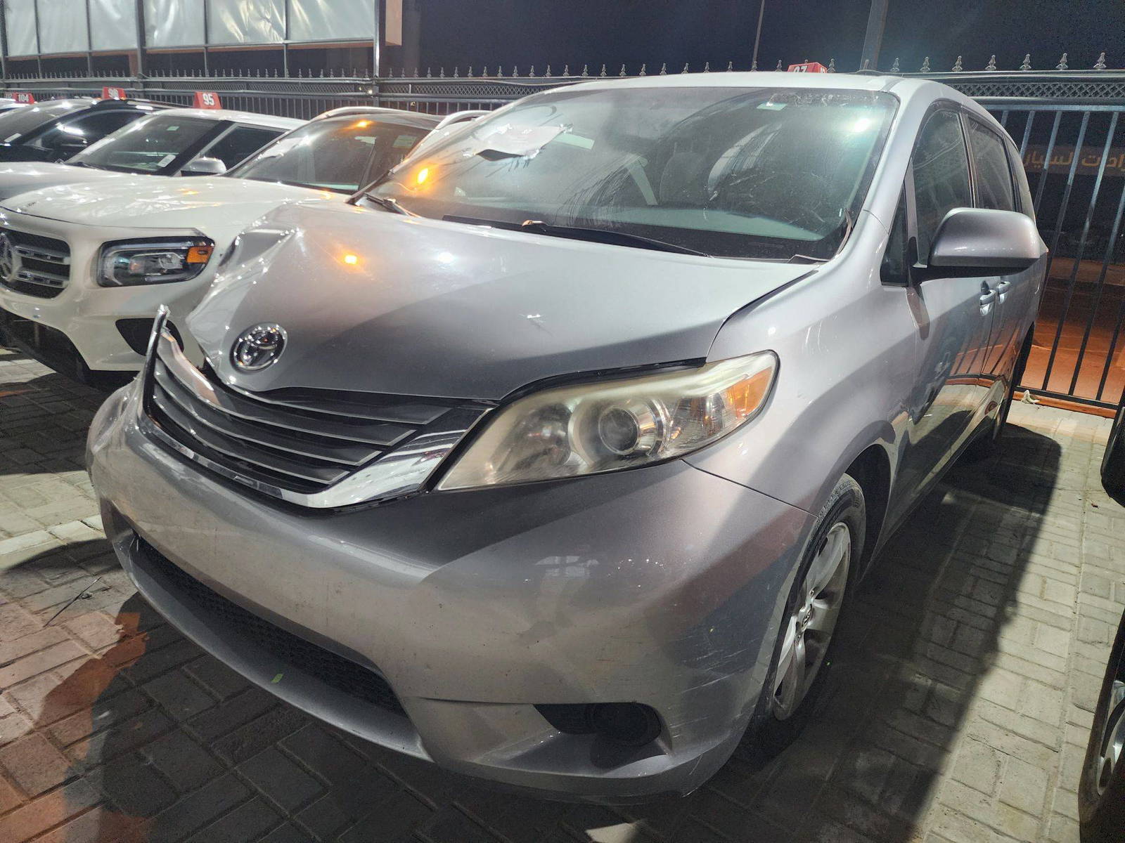 TOYOTA SIENNA 2017 - Marhaba Auction Used Cars - Image 3