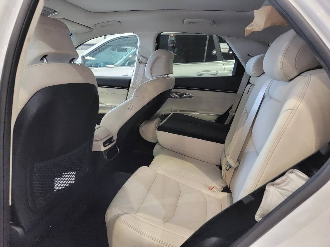 2022 GENESIS GV70 — 60253 Miles — Lot 70845404 — Main - Marhaba Auctions Used Cars - Image 7