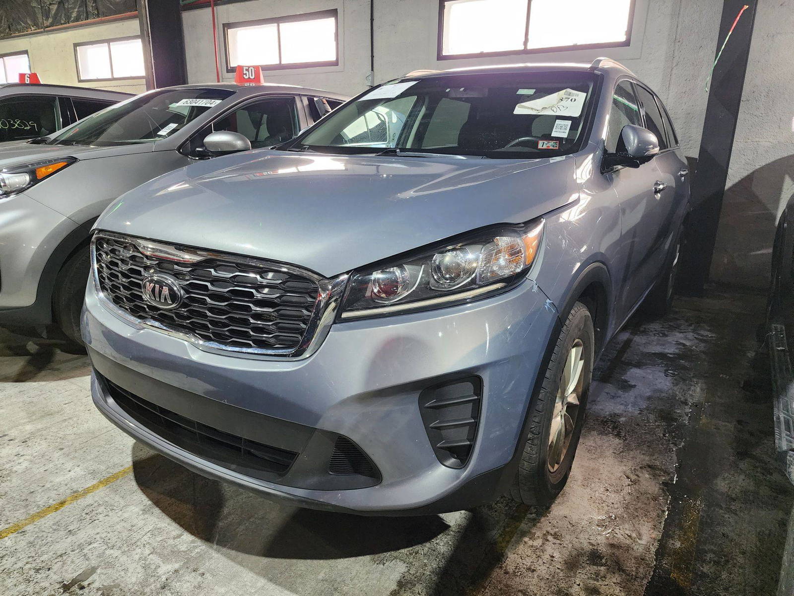 2020 KIA SORENTO — 200686 Miles — Lot 668992 — Al Quoz - Marhaba Auctions Used Cars - Image 3