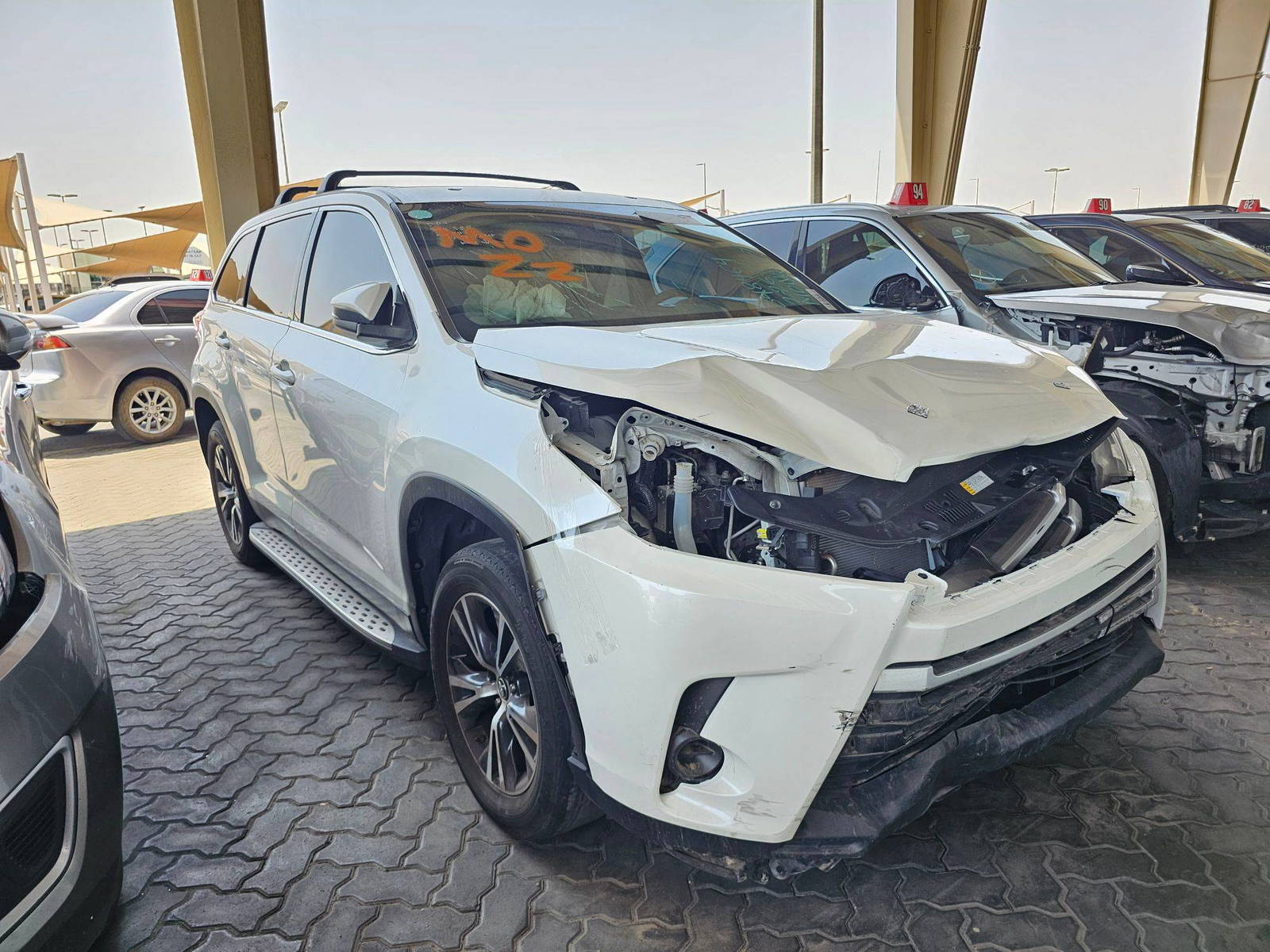 2019 TOYOTA HIGHLANDER — 109725 Miles — Lot FH8KS048464 — Souq - Marhaba Auctions Used Cars - Image 4