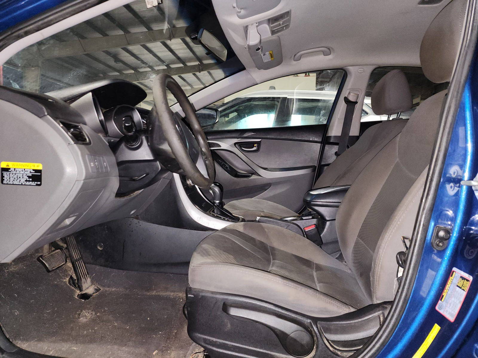 2015 HYUNDAI ELANTRA — 152665 Miles — Lot 341861 — Souq - Marhaba Auctions Used Cars - Image 8