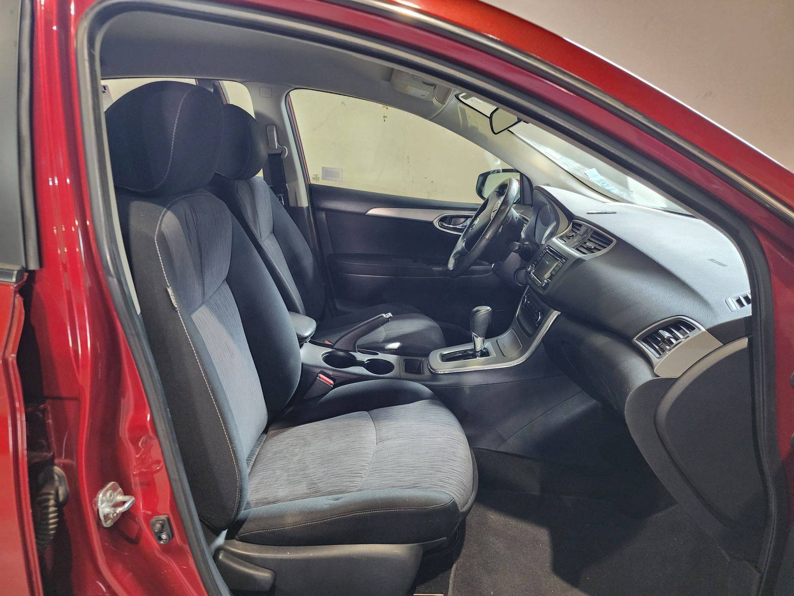 2015 NISSAN SENTRA — 144927 Miles — Lot 237631 — Al Quoz - Marhaba Auctions Used Cars - Image 9