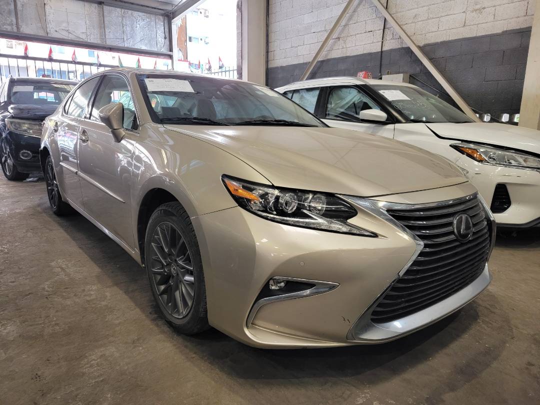 2018 LEXUS ES 350 — 38771 Miles — Lot 0JU086033 — Main - Marhaba Auctions Used Cars - Image 3