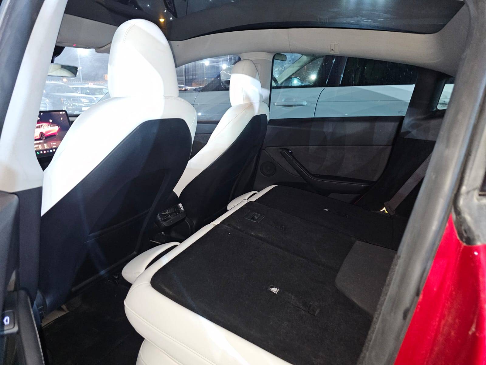 2024 TESLA MODEL Y — 87178 KM — Lot DEFXRA270046 - Marhaba Auctions Used Cars - Image 5