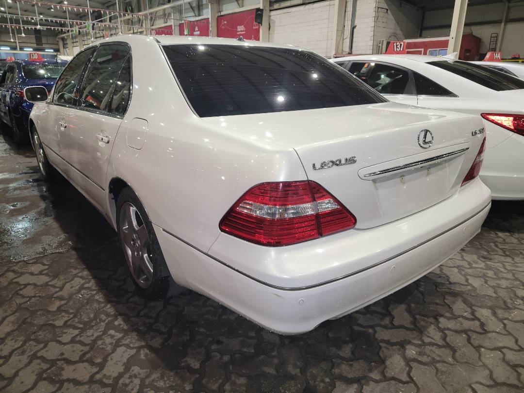 2006 LEXUS LS 430 — 166938 KM — Lot 5029884 - Marhaba Auctions Used Cars - Image 3