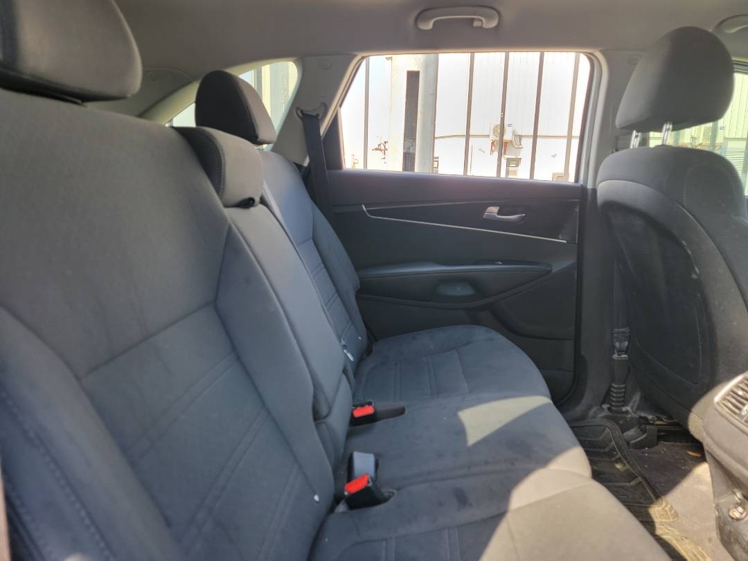 2019 KIA SORENTO — 127072 Miles — Lot 463693 — Main - Marhaba Auctions Used Cars - Image 5
