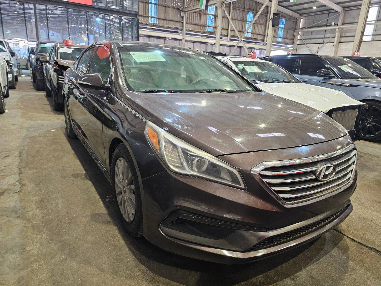 2015 HYUNDAI SONATA — 160618 Miles — Lot 23813 — Main - Marhaba Auctions Used Cars - Image 4