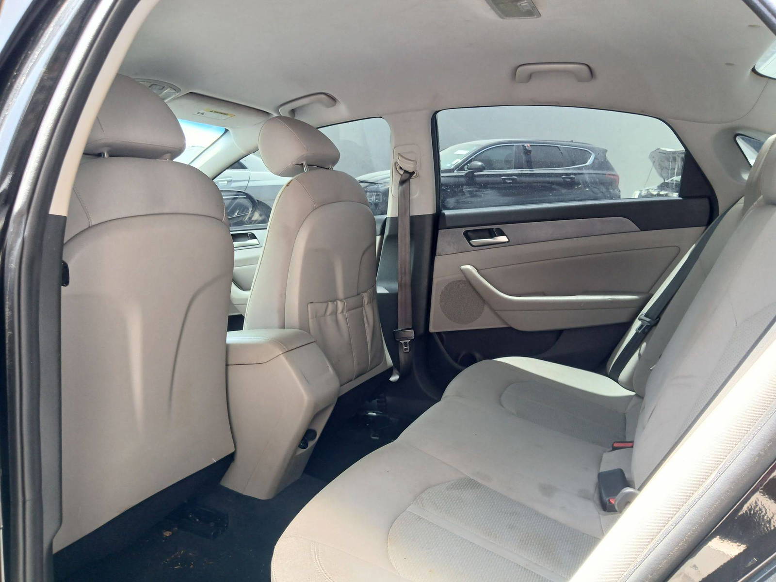 HYUNDAI SONATA 2018 - Marhaba Auction Used Cars - Image 6