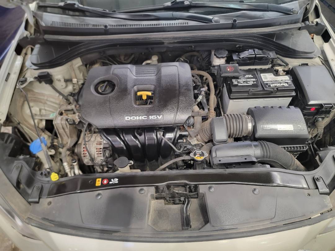 2017 HYUNDAI ELANTRA — 156623 Miles — Lot F8HH102519 — Main - Marhaba Auctions Used Cars - Image 10