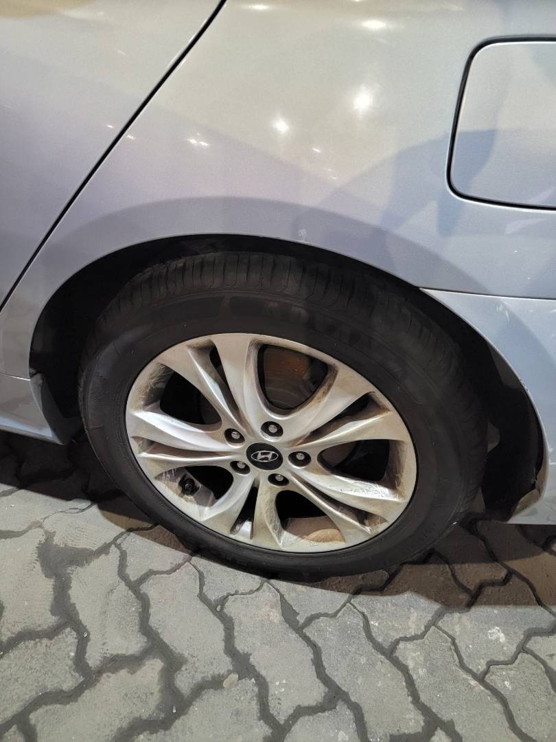 2011 HYUNDAI SONATA — 210380 Miles — Lot 68872514 — Main - Marhaba Auctions Used Cars - Image 9