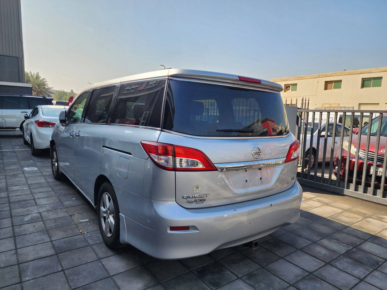2013 NISSAN QUEST — 218753 Miles — Lot 42994760 — Al Quoz - Marhaba Auctions Used Cars - Image 6