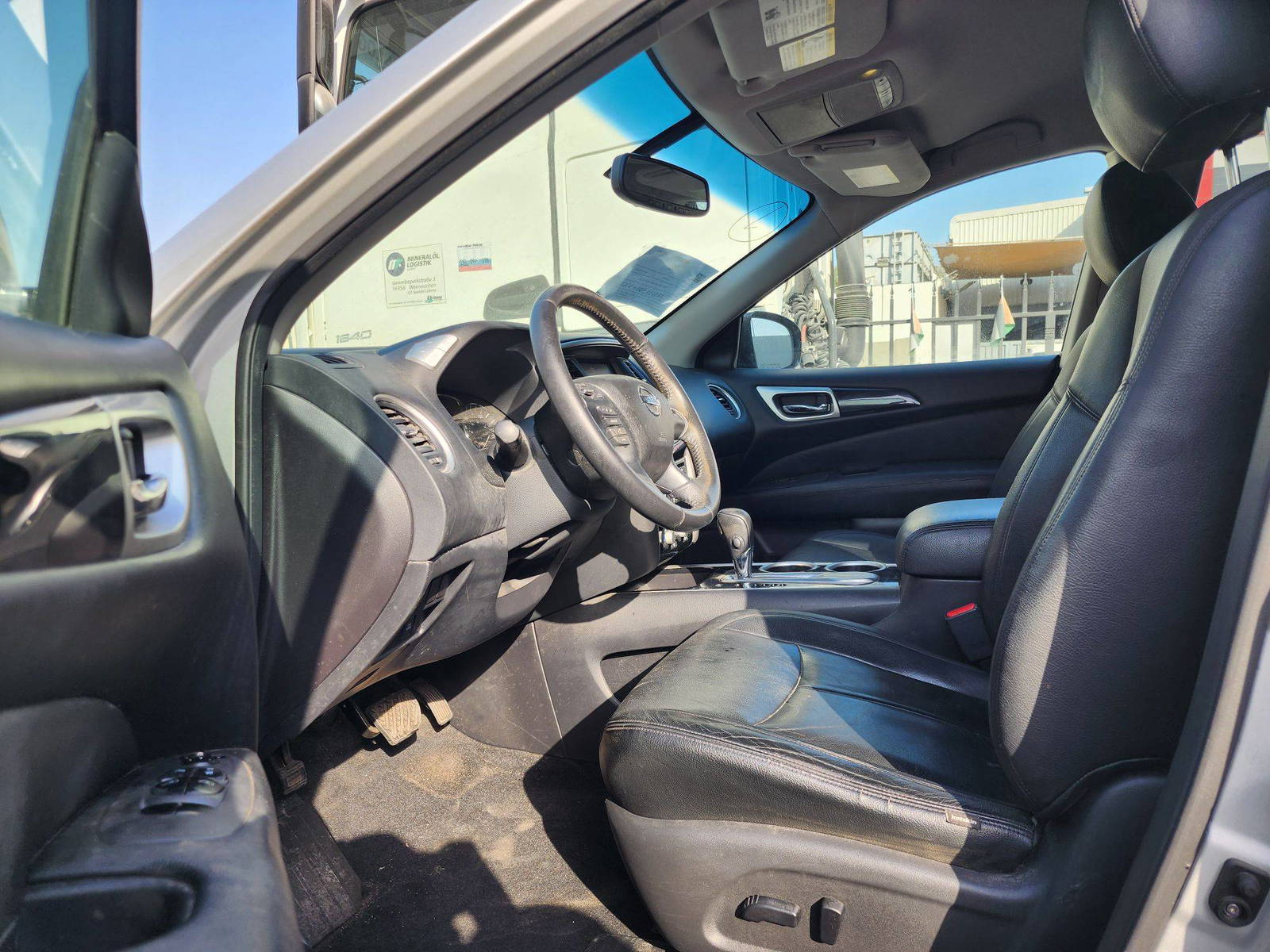 2015 NISSAN PATHFINDER — 165065 Miles — Lot 81596134 — Al Quoz - Marhaba Auctions Used Cars - Image 10