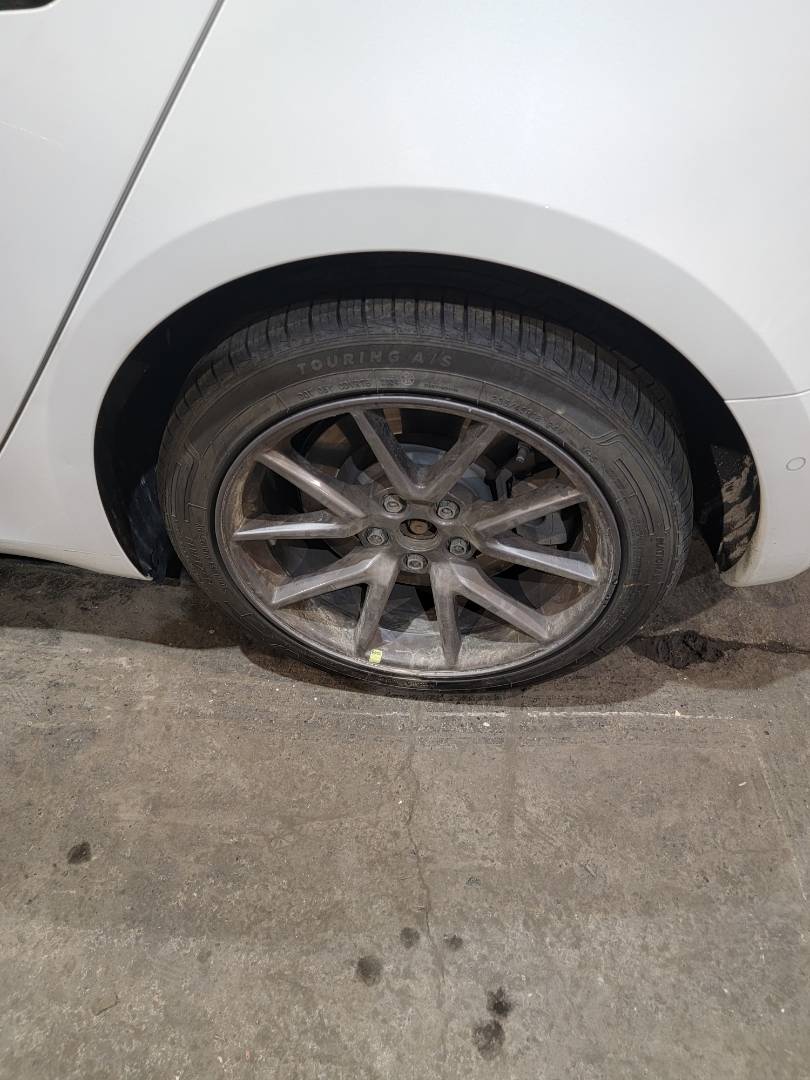 TESLA MODEL 3 2021 - Marhaba Auction Used Cars - Image 6