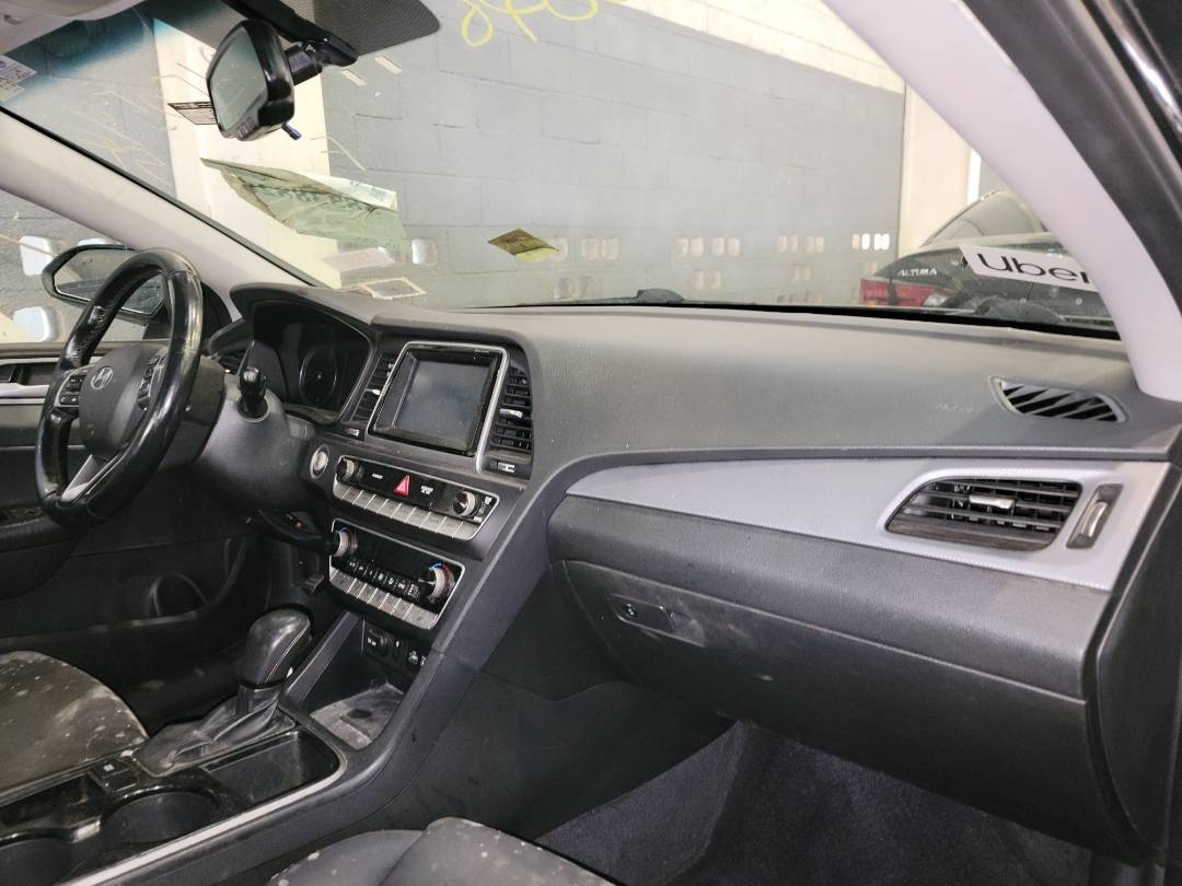 2019 HYUNDAI SONATA — 119553 Miles — Lot 38338826 — Main - Marhaba Auctions Used Cars - Image 5