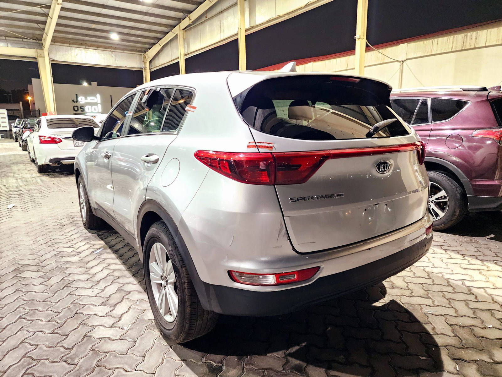 2019 KIA SPORTAGE — 88640 Miles — Lot 73985644 — Souq - Marhaba Auctions Used Cars - Image 5
