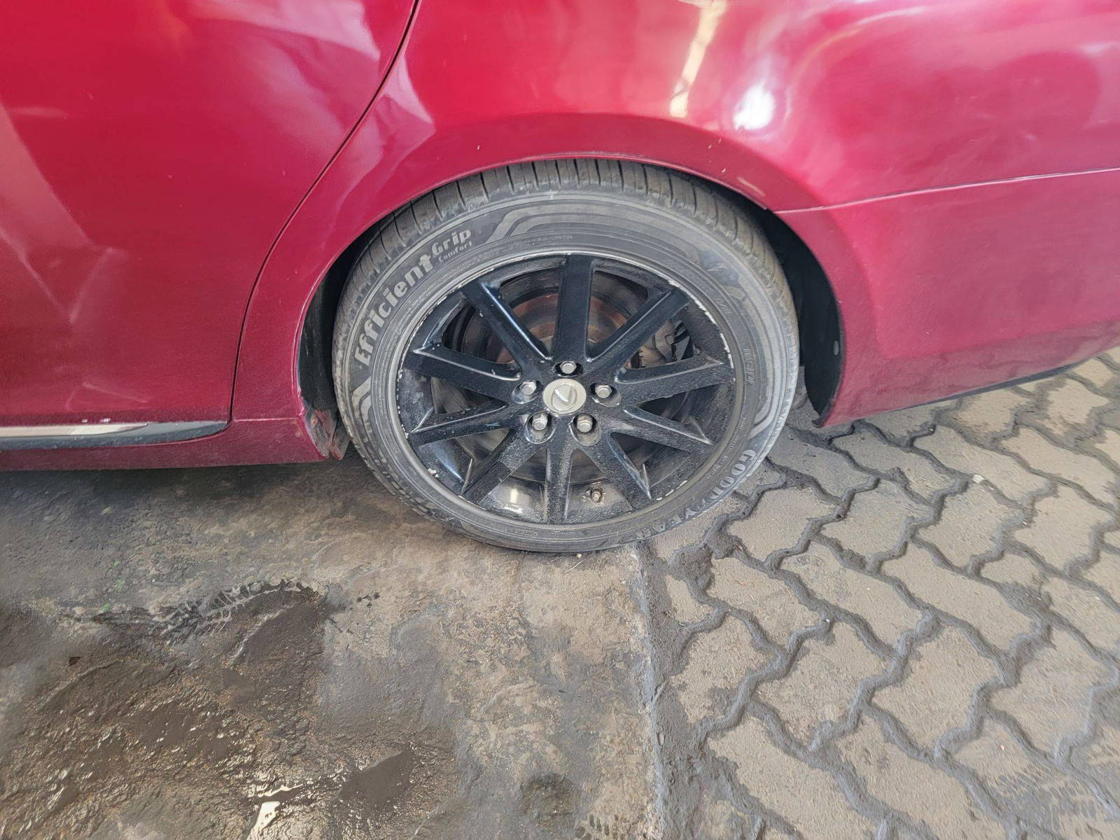 2006 LEXUS GS 300 — 207319 Miles — Lot 0002489 — Main - Marhaba Auctions Used Cars - Image 5