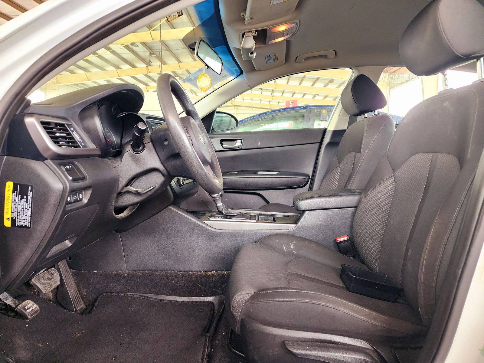 2016 KIA OPTIMA — 186933 Miles — Lot G068078 — Souq - Marhaba Auctions Used Cars - Image 8
