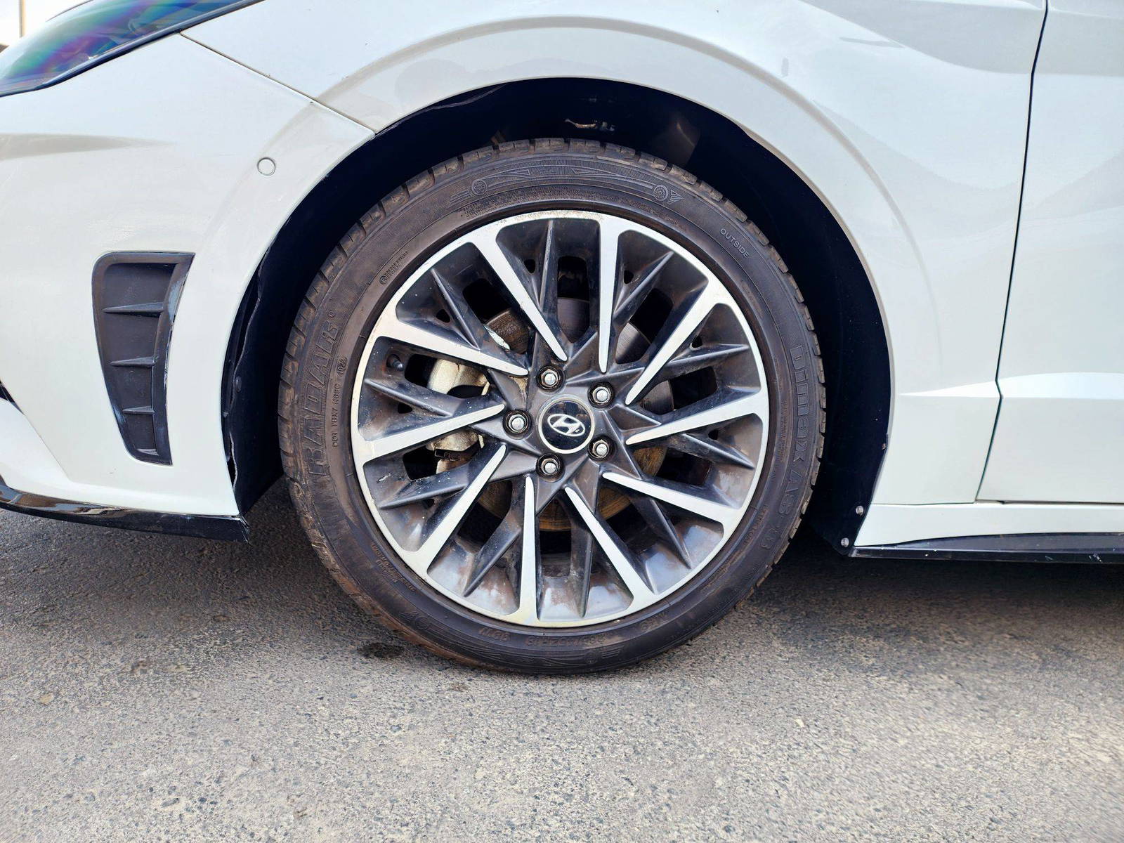 2020 HYUNDAI SONATA — 148610 Miles — Lot 013565 — Souq - Marhaba Auctions Used Cars - Image 11