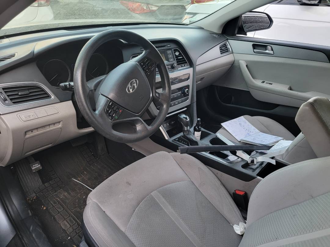 2017 HYUNDAI SONATA — 114754 Miles — Lot XHH572475 — Main - Marhaba Auctions Used Cars - Image 9
