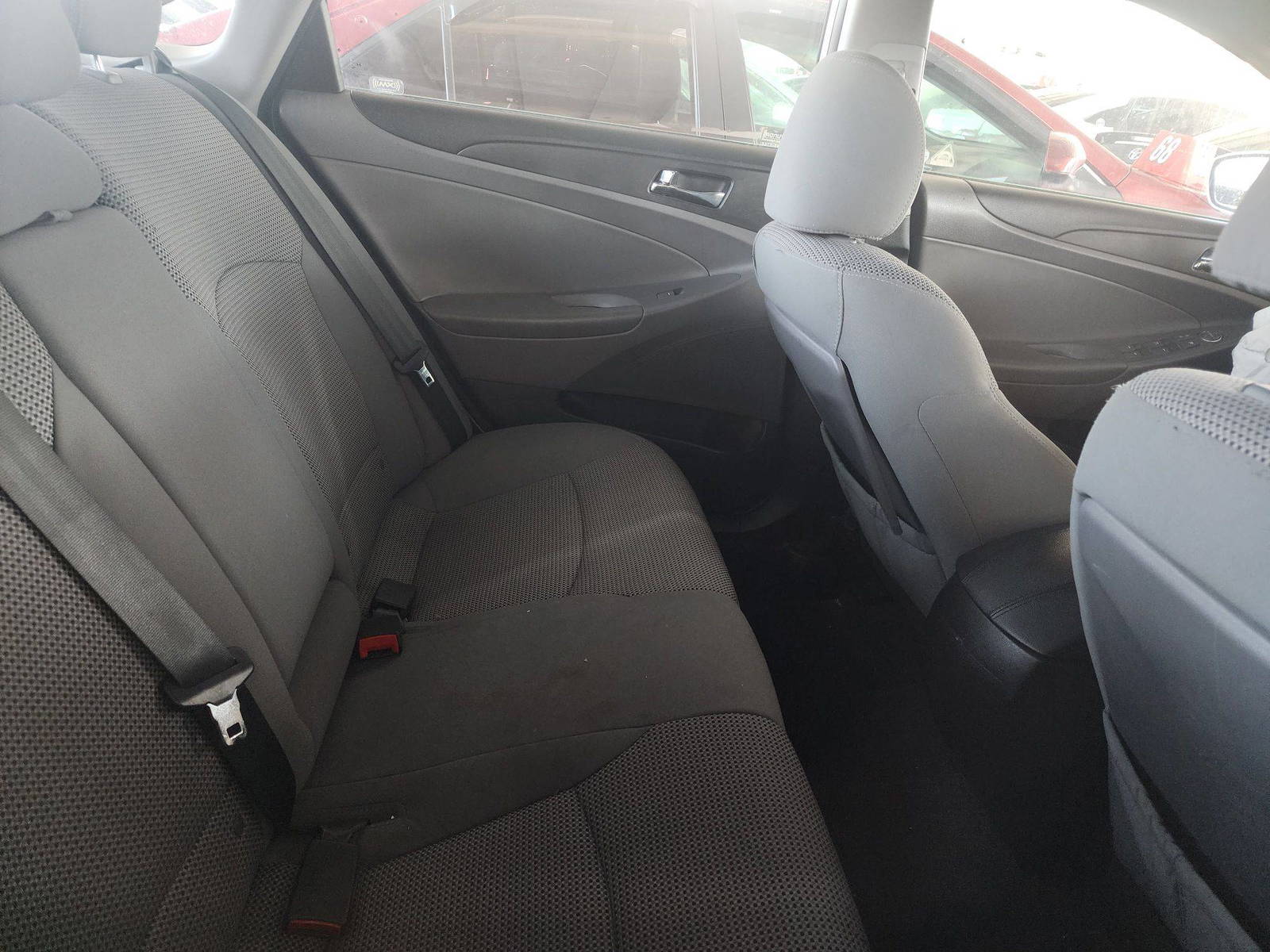 2013 HYUNDAI SONATA — 57734 Miles — Lot 36615937 - Marhaba Auctions Used Cars - Image 10