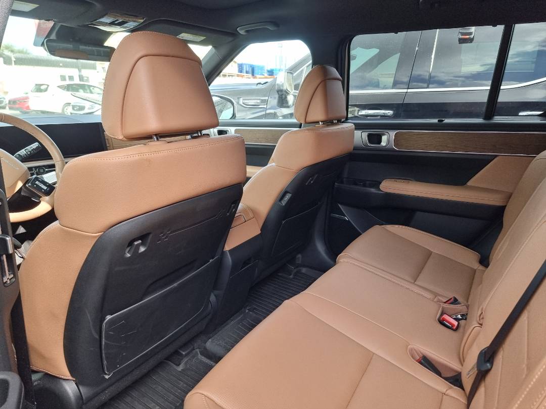 HYUNDAI SANTA FE 2025 - Marhaba Auction Used Cars - Image 6