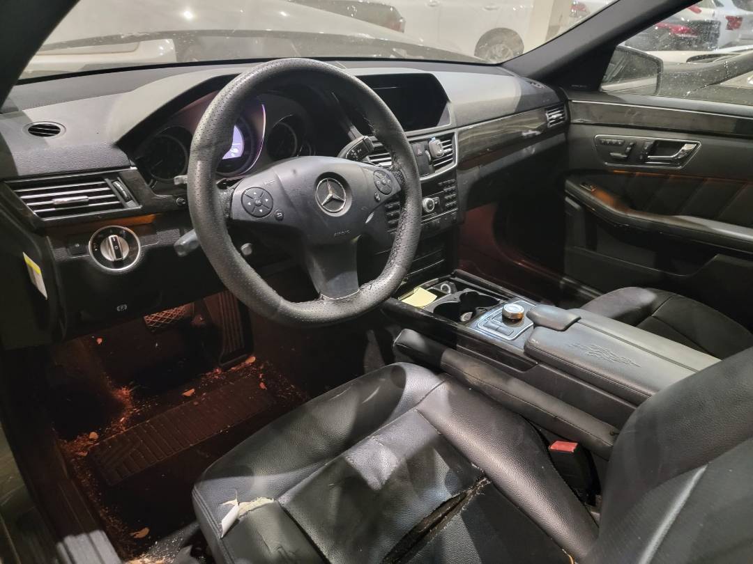 2011 MERCEDES BENZ E 350 — 196196 Miles — Lot BA331173 — Main - Marhaba Auctions Used Cars - Image 9