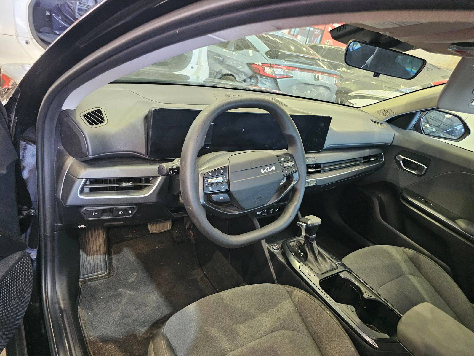 2025 KIA K4 — 10520 Miles — Lot 4SE109618 — Main - Marhaba Auctions Used Cars - Image 8