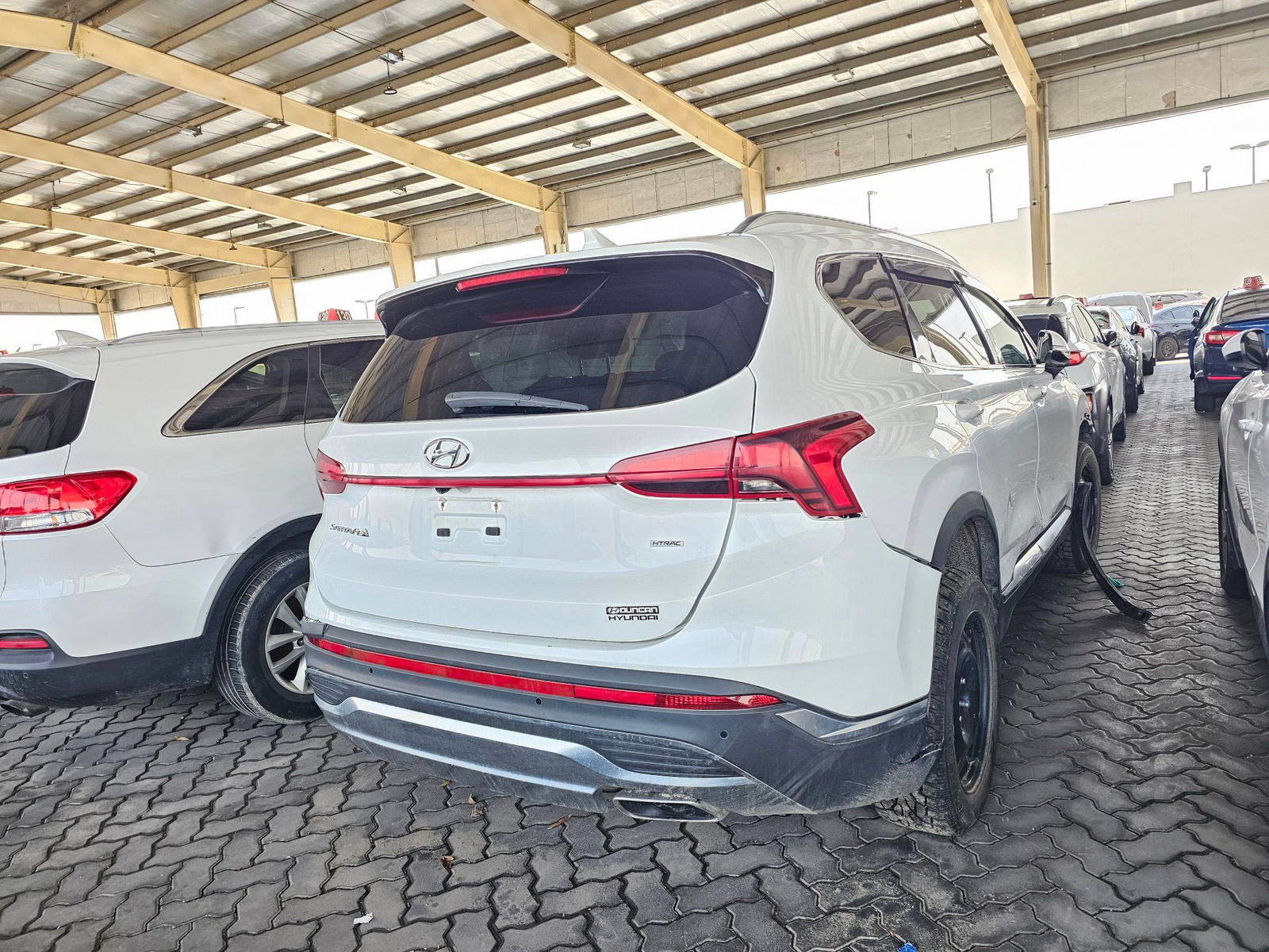 2021 HYUNDAI SANTA FE — 63424 KM — Lot 13420 — Ind. 12 - Marhaba Auctions Used Cars - Image 3
