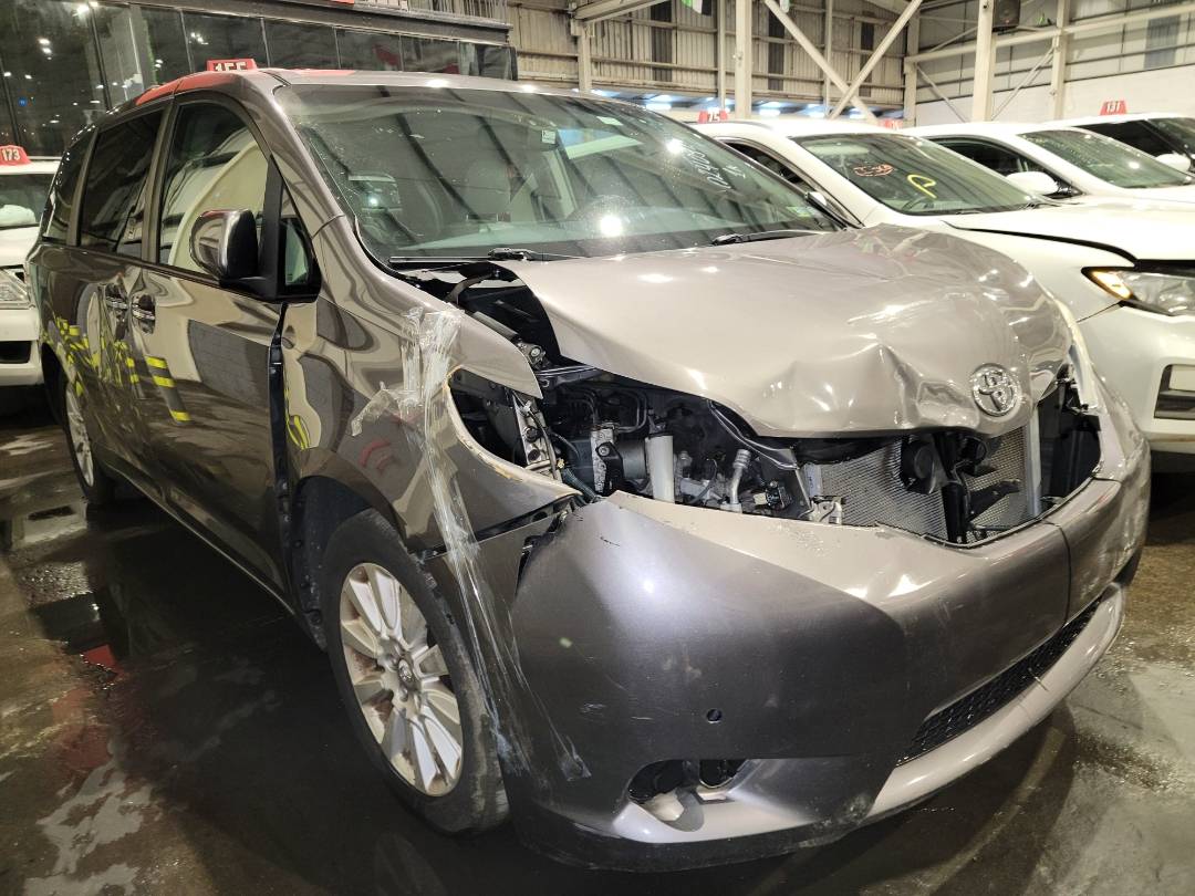 2011 TOYOTA SIENNA — 168116 Miles — Lot 37434873 - Marhaba Auctions Used Cars - Image 9