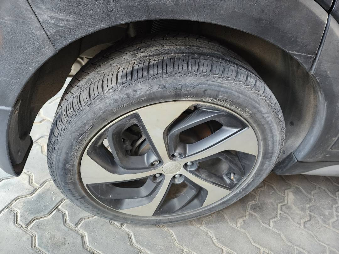 2018 HYUNDAI TUCSON — 83609 Miles — Lot 38585907 — Main - Marhaba Auctions Used Cars - Image 6