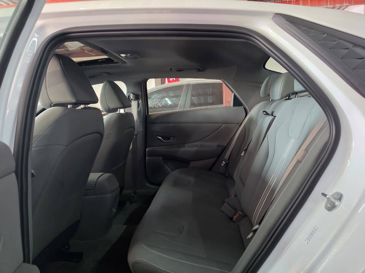 2024 HYUNDAI ELANTRA — 6906 Miles — Lot 56691946 - Marhaba Auctions Used Cars - Image 7