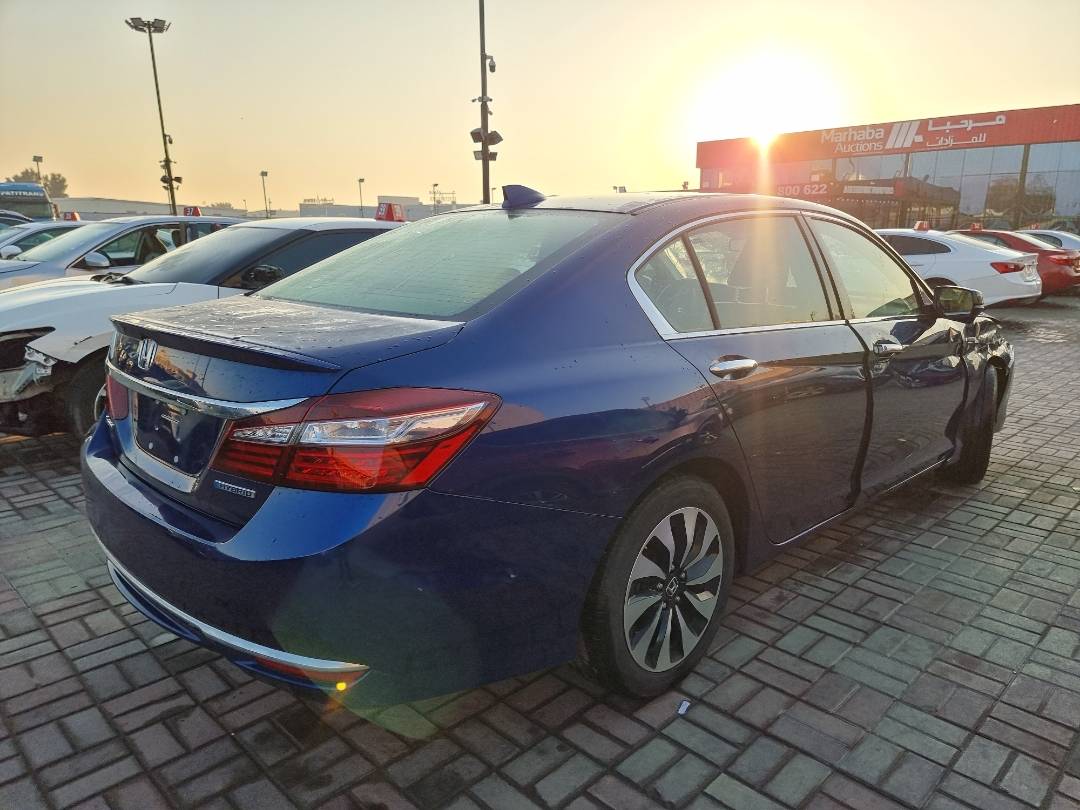 2017 HONDA ACCORD — 162699 Miles — Lot 75684444 — Ind. 12 - Marhaba Auctions Used Cars - Image 4