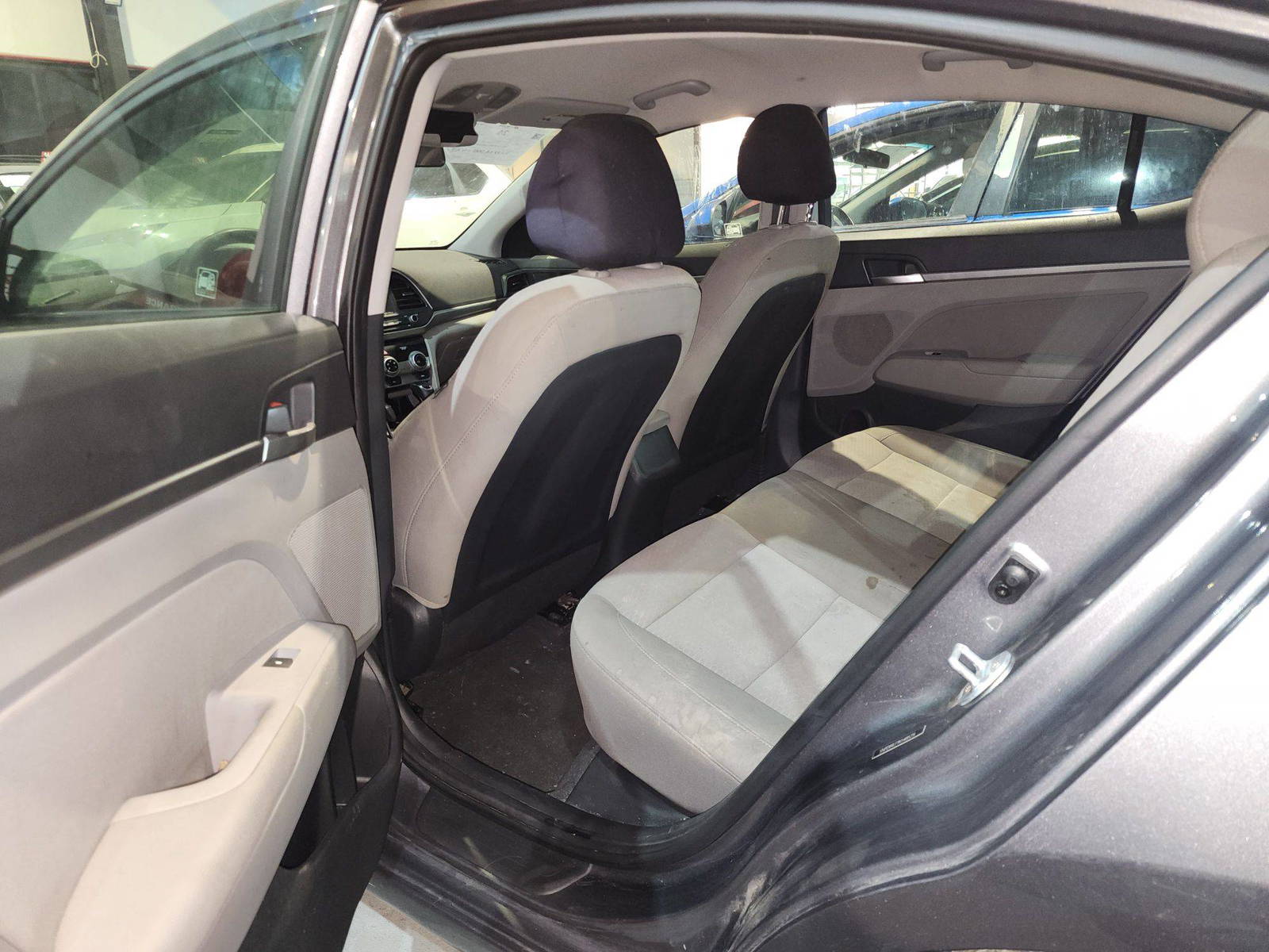 2019 HYUNDAI ELANTRA — 111503 Miles — Lot 242079 — Main - Marhaba Auctions Used Cars - Image 7