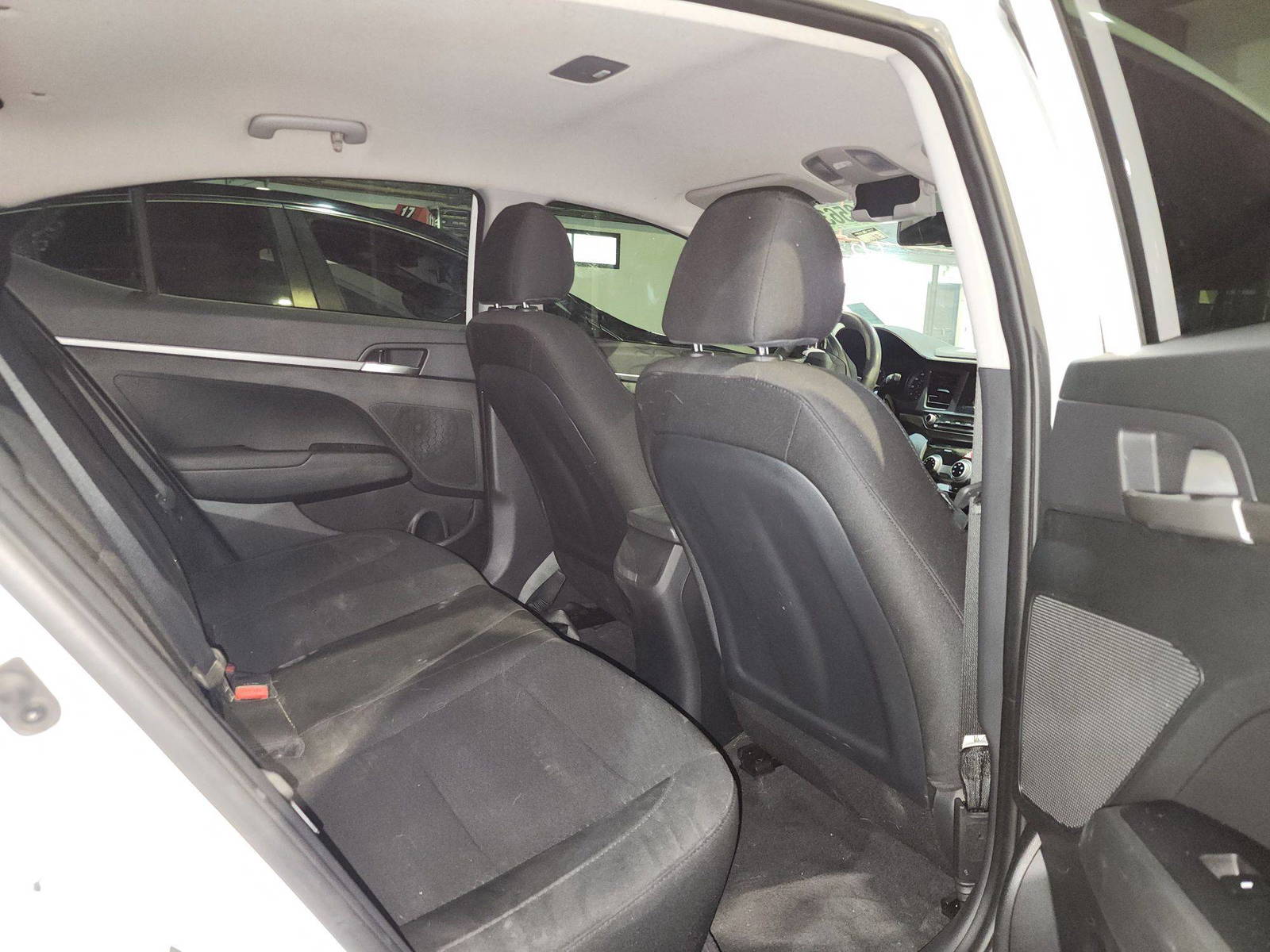 HYUNDAI ELANTRA 2019 - Marhaba Auction Used Cars - Image 7