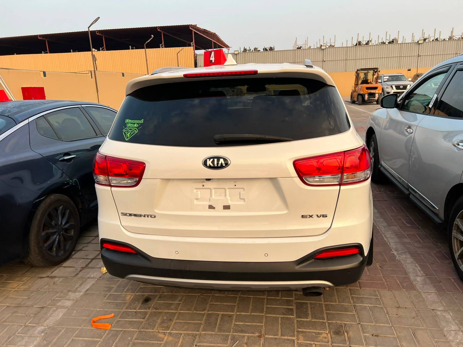 KIA SORENTO 2017 - Marhaba Auction Used Cars - Image 11